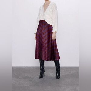 Zara Metallic Chevron Knife Pleated Midi Skirt - NWT